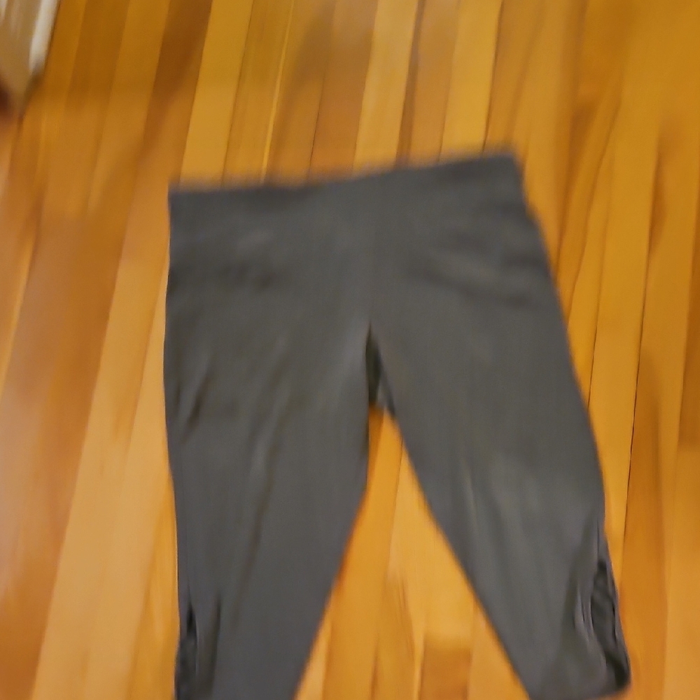 Women's Gray Leggings